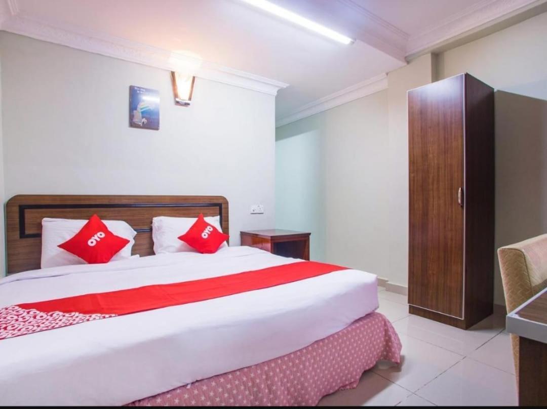 Casavilla Hotel Batu Caves Екстер'єр фото